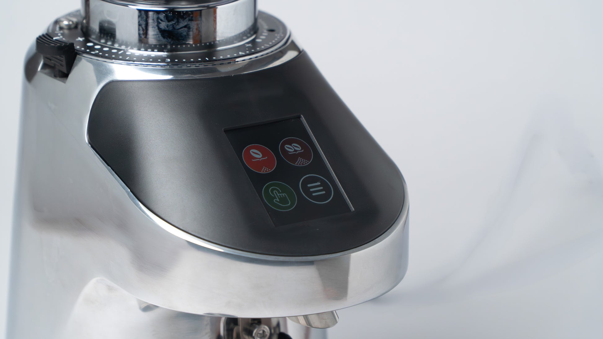 Quamar Nemo QE Black Coffee Grinder user interface close-up with touchscreen controls.