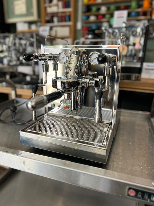 ECM Mechanika Coffee Machine (PRE LOVED)